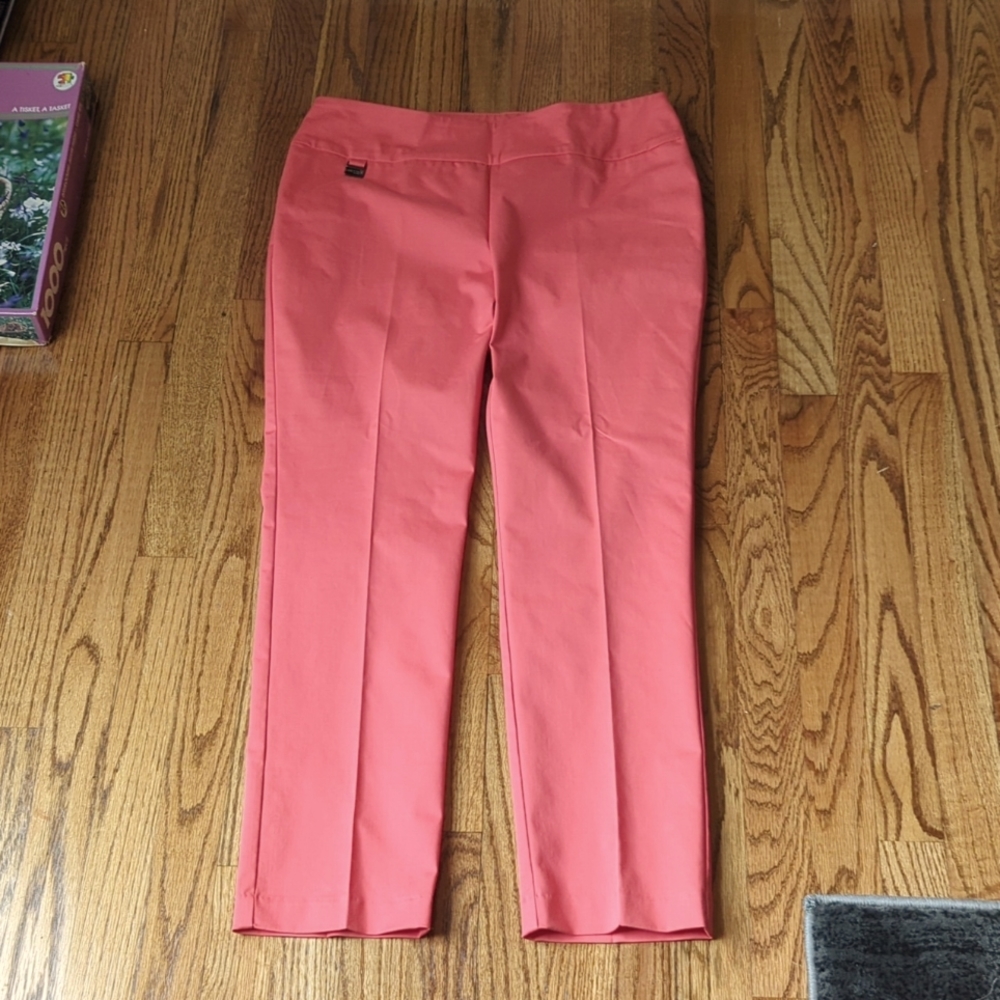 LISETTE Coral Cropped Ankle Pants